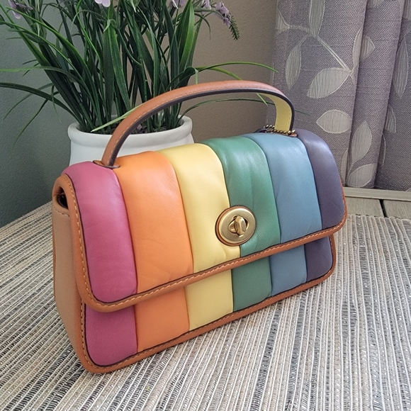 Coach Handbags - Coach turnlock clutch 20 with rainbow quilting